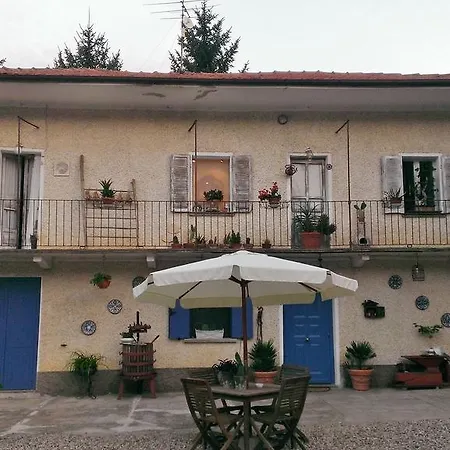 Cascina Knec * Feisoglio