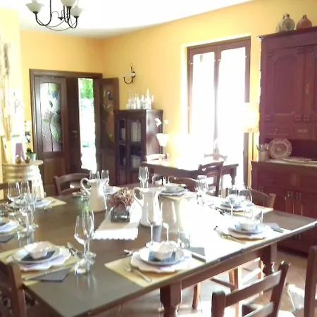 Farm stay Cascina Knec Feisoglio