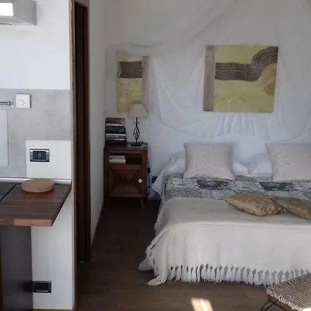 Cascina Knec Farm stay Feisoglio