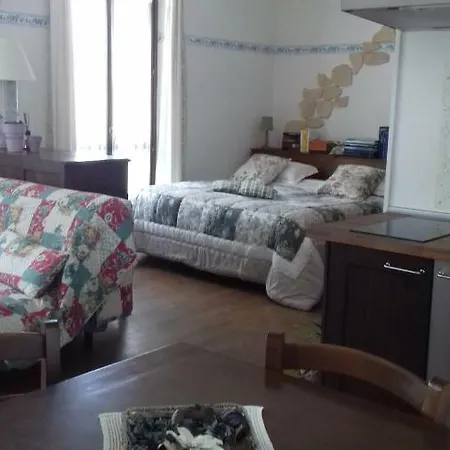 Cascina Knec * Feisoglio