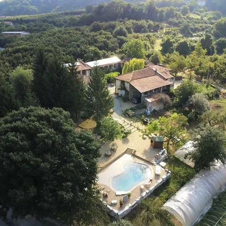 Cascina Knec Farm stay Feisoglio