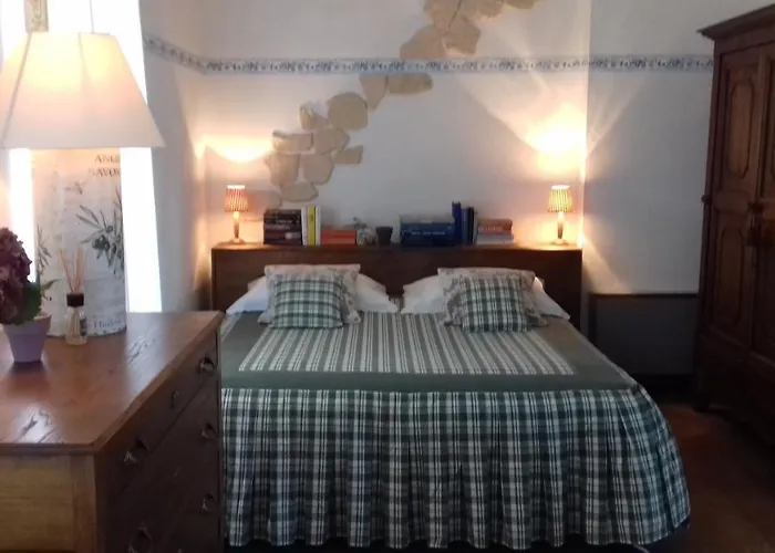 Cascina Knec * Feisoglio